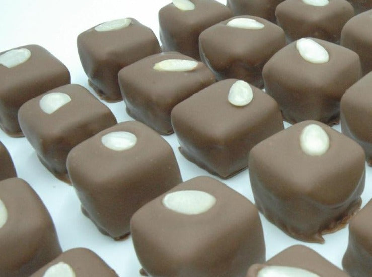 Almond Fudg'ocolates